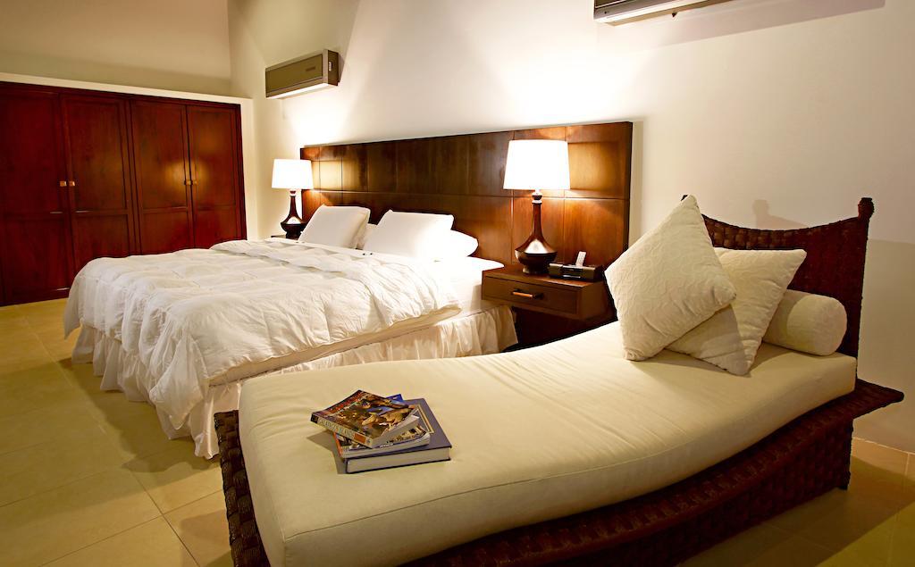 Iguana Crossing Boutique Hotel Puerto Villamil Δωμάτιο φωτογραφία